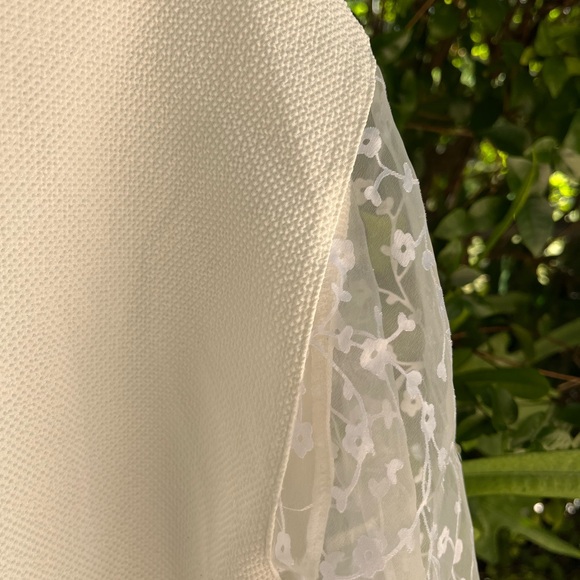 Translucent Sleeved Blouse - Picture 3 of 5